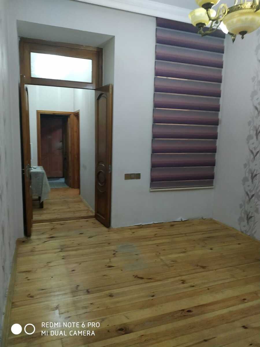Satılır 2 otaqlı köhnə tikili 37 m² — Mənzil, Bakı (2)
