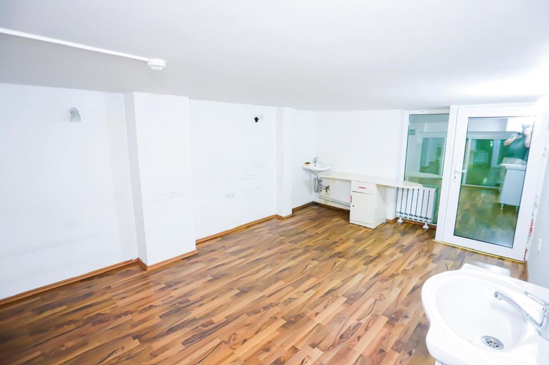 İcarəyə verilir obyekt 330 m² — Əmlak, Bakı (9)