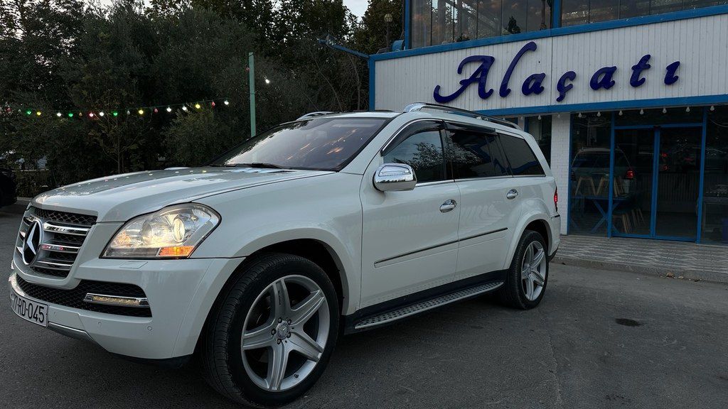 Mercedes GL 550 4MATIC, 5.5 L, 2010 il, 99 600 km — Avtomobillər, Bakı (4)