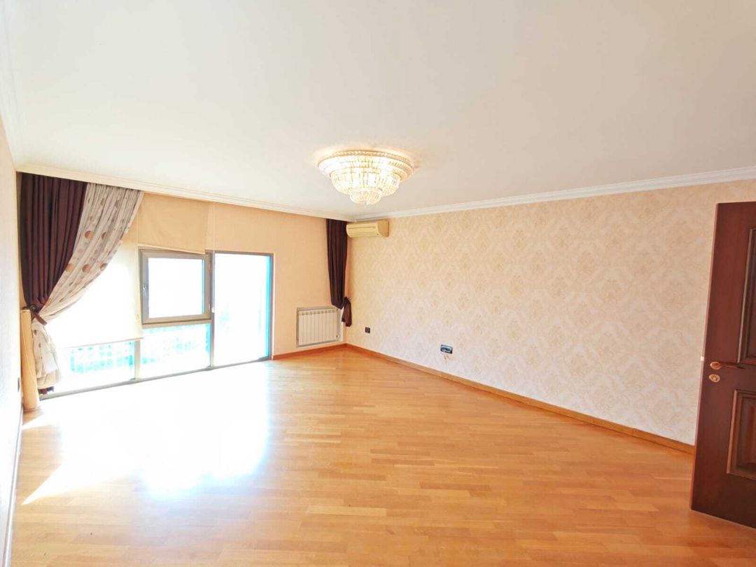 Satılır 6 otaqlı yeni tikili 310 m² — Mənzil, Bakı (2)