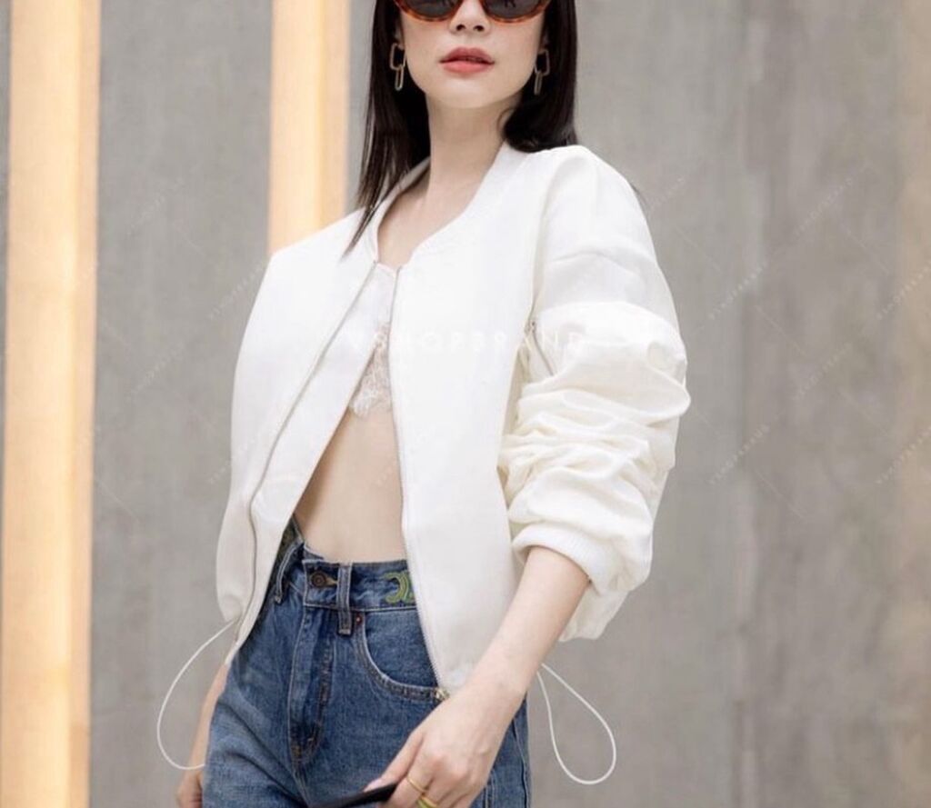 Ağ qısa bomber ceket - Model: qadın üçün qısa kəsimli bomber - Rəng — Kurtkalar, Mingəçevir (2)