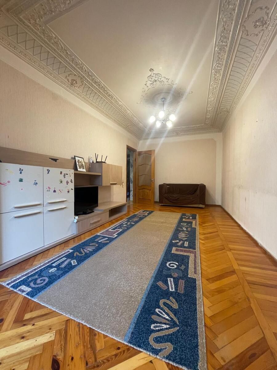 Satılır 4 otaqlı köhnə tikili 80 m² — Mənzil, Bakı (9)