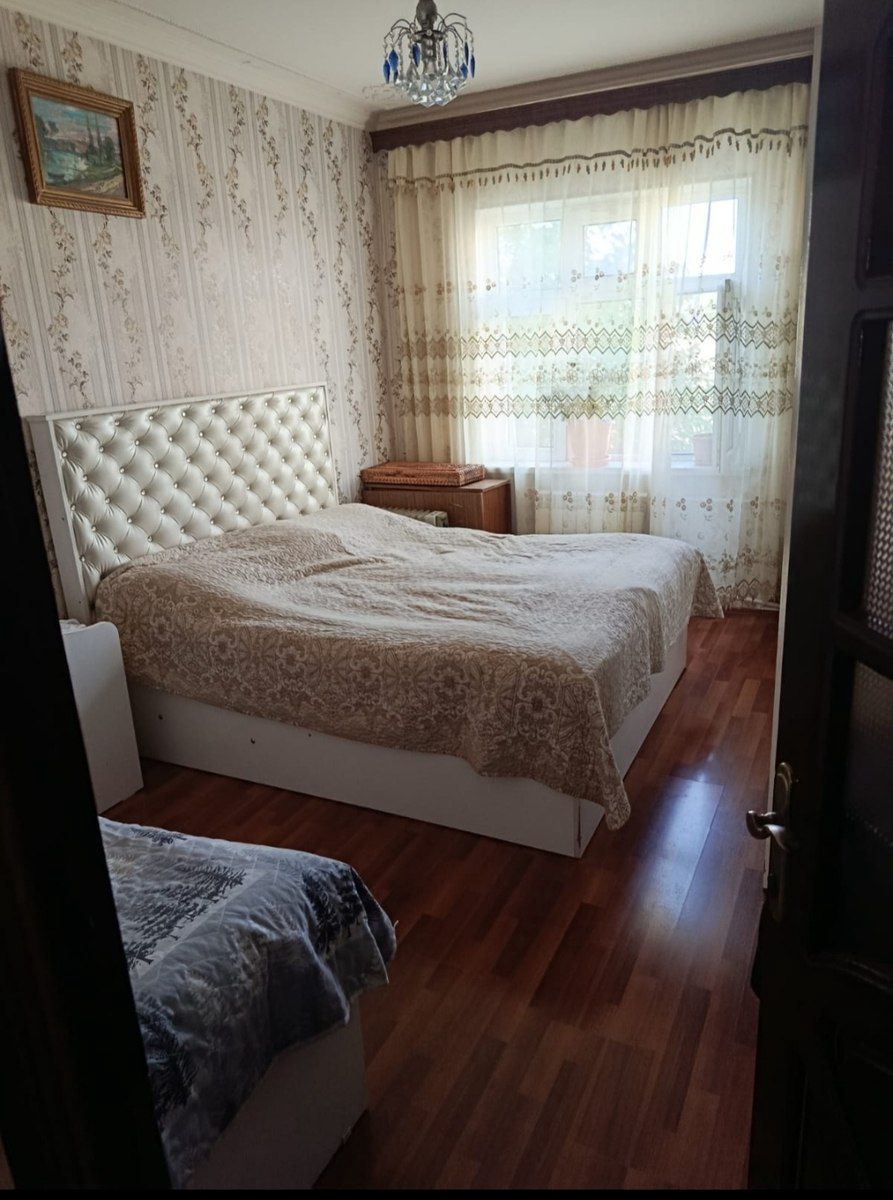Satılır 2 otaqlı köhnə tikili 47 m² — Mənzil, Bakı (3)