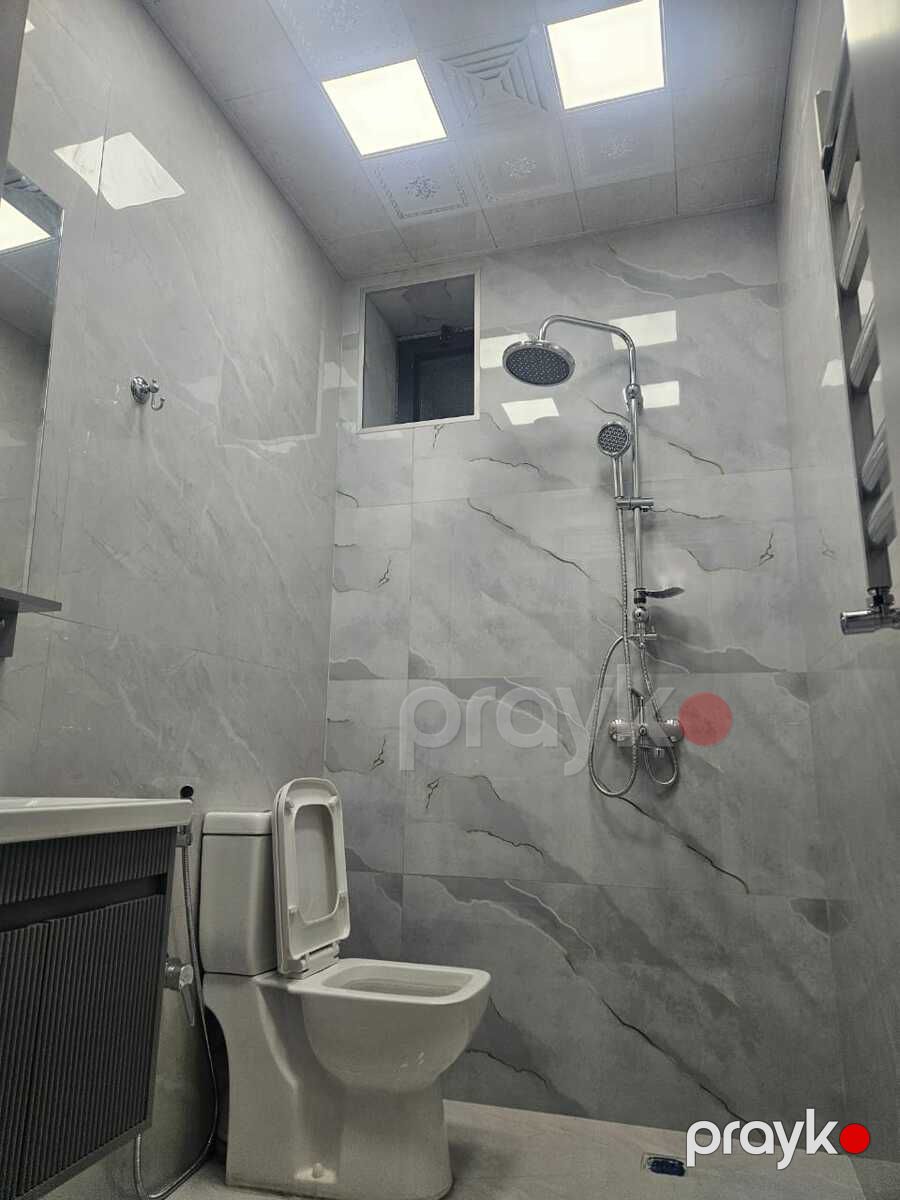 Satılır 4 otaqlı həyət evi/bağ evi 270 m² — Ev, villa, Bakı (12)