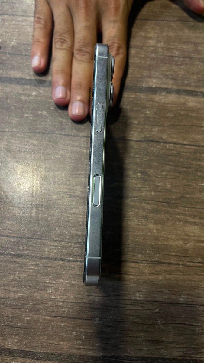 Apple iPhone 16 Pro White Titanium 256GB/8GB — Smartfonlar, Bakı (8)
