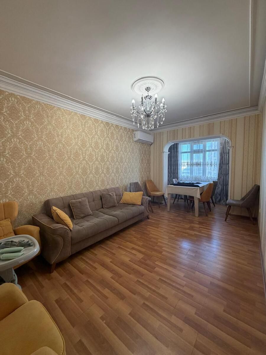 Satılır 3 otaqlı köhnə tikili 85 m² — Mənzil, Bakı