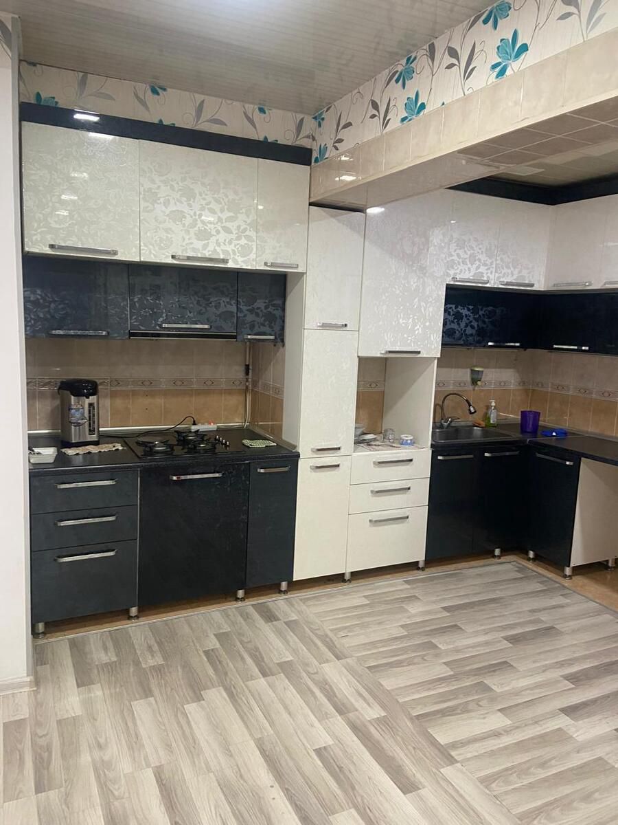 İcarəyə verilir 5 otaqlı köhnə tikili 120 m² — Mənzil, Bakı (10)