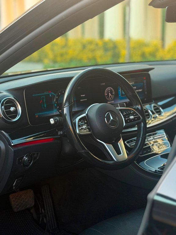 Mercedes E 350 4MATIC, 2.0 L, 2019 il, 90 100 km — Avtomobillər, Bakı (8)
