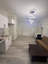 Satılır 2 otaqlı köhnə tikili 40 m² — Квартира