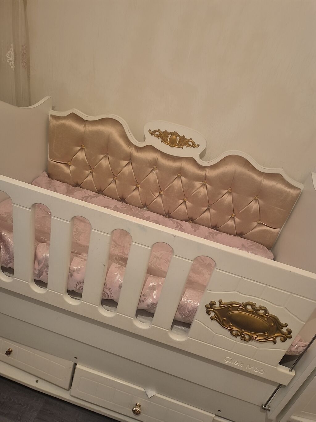 Oğlan və qız üçün, İşlənmiş, Dördbucaq, Beşik, Matras ilə — Mebel, Bakı (2)