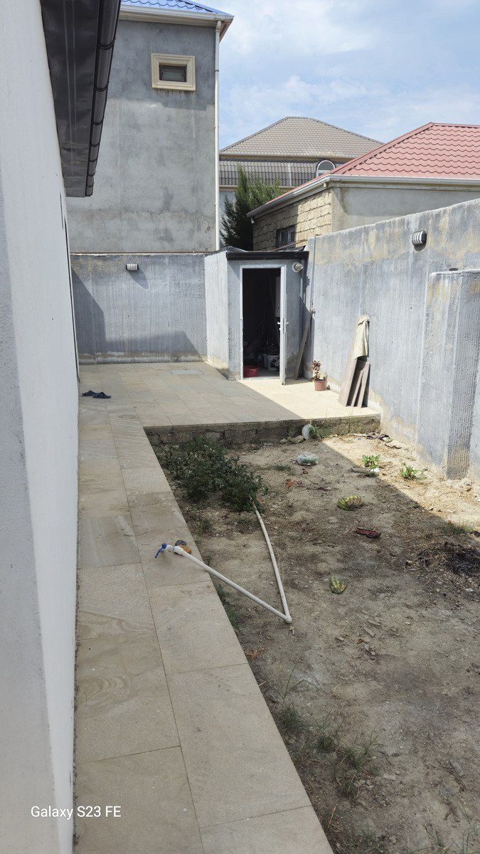 Satılır 5 otaqlı həyət evi/bağ evi 140 m² — Ev, villa, Bakı (5)