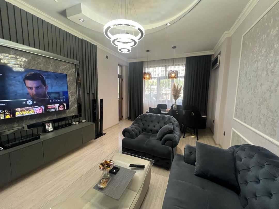 Satılır 3 otaqlı yeni tikili 100 m² — Mənzil, Bakı (2)