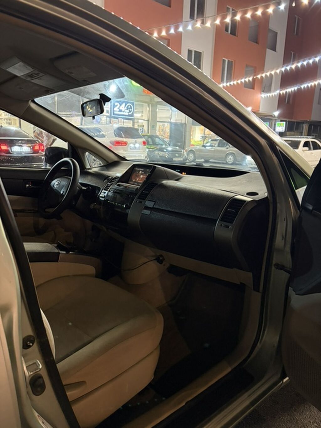 Toyota Prius (2-ci nəsil) hibrid hetçbek - Gümüş/boz rəngli kuzov, 5 — Avto, Sumqayıt (6)