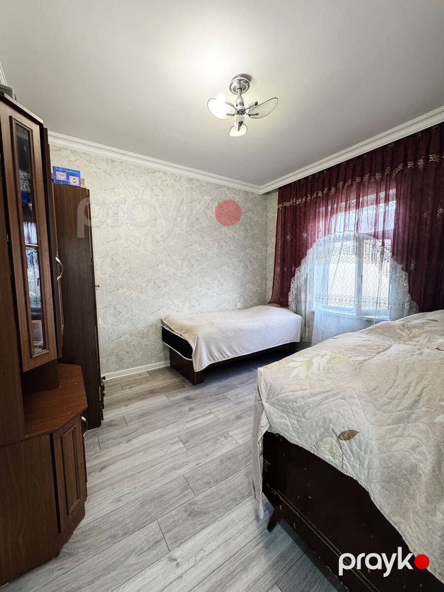Satılır 4 otaqlı həyət evi/bağ evi 200 m² — Ev, villa, Bakı (12)