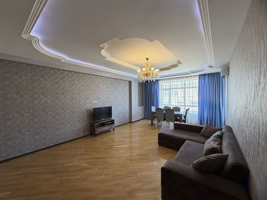 Satılır 3 otaqlı yeni tikili 126 m² — Mənzil, Bakı (2)