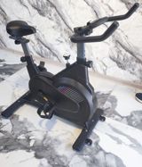 Stasionar velosiped – ev və ofis üçün kardio məşq avadanlığı — Спорт и отдых