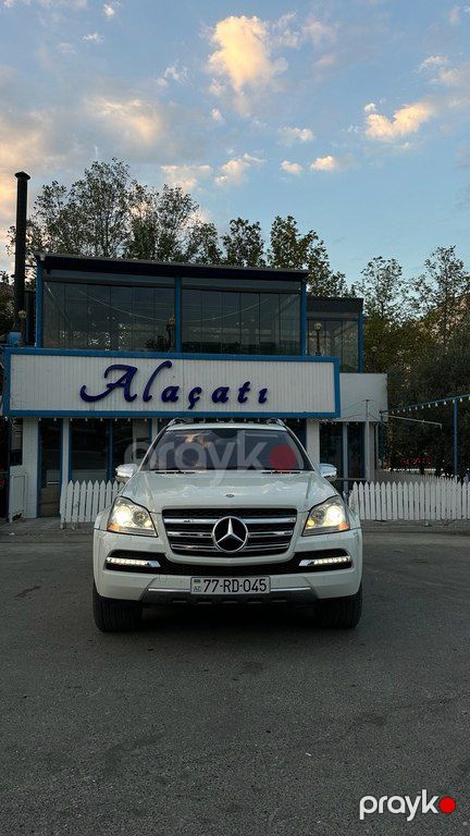 Mercedes GL 550 4MATIC, 5.5 L, 2010 il, 99 600 km