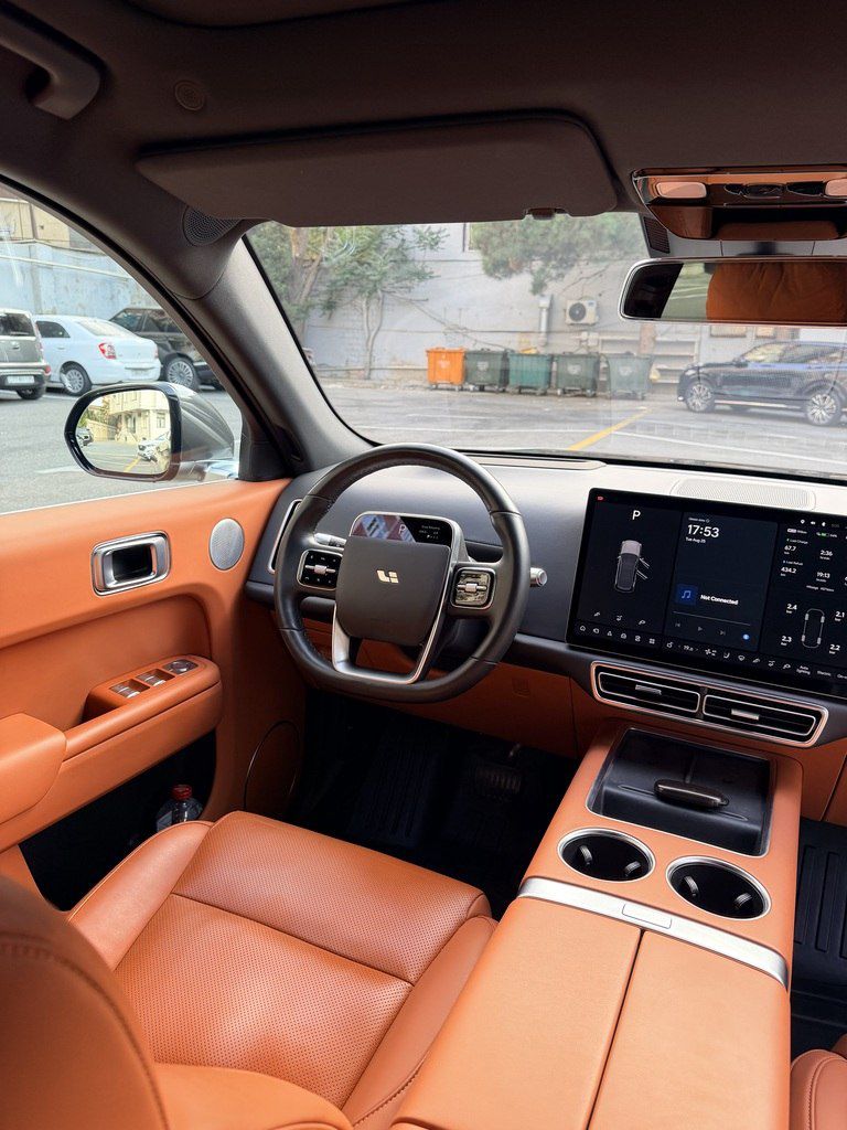 Li Auto L7, 1.5 L, 44.5 kWh, 2024 il, 40 000 km — Avtomobillər, Bakı (11)