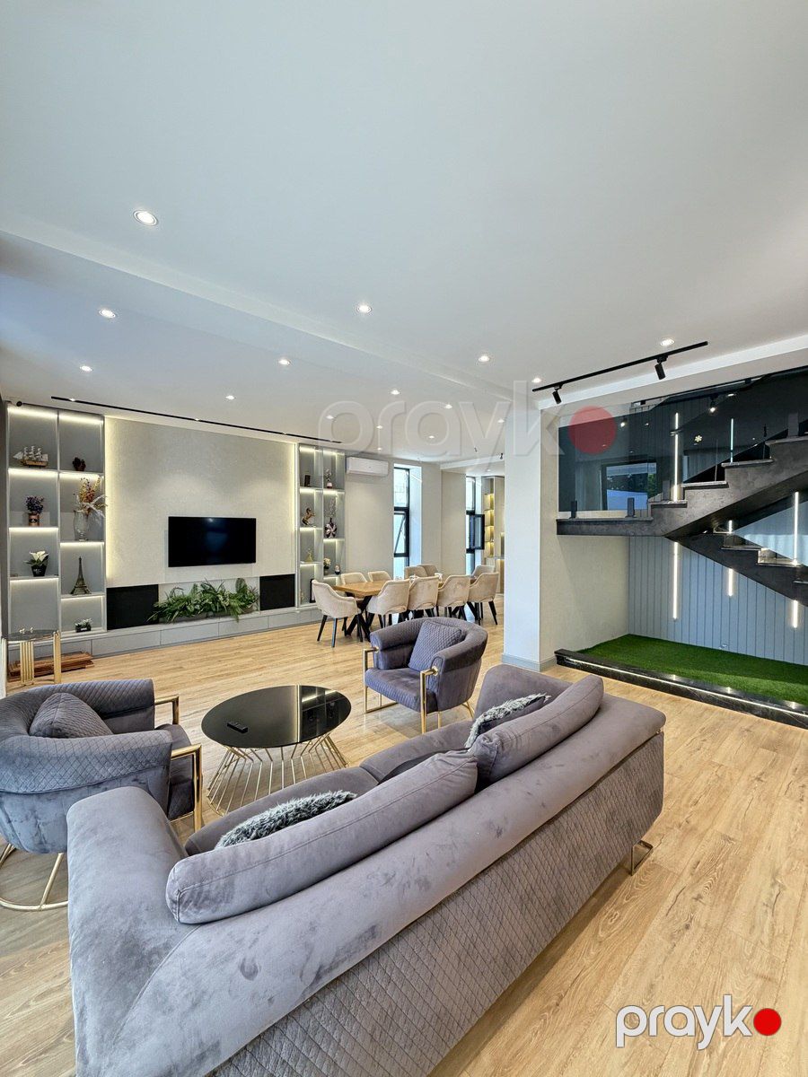 Satılır 6 otaqlı həyət evi/bağ evi 270 m² — Ev, villa, Bakı (11)