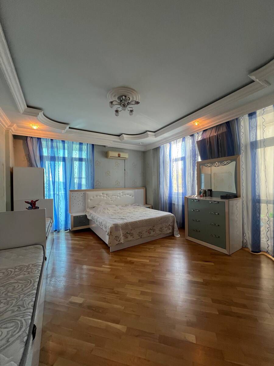 Satılır 3 otaqlı yeni tikili 130 m² — Mənzil, Bakı (4)