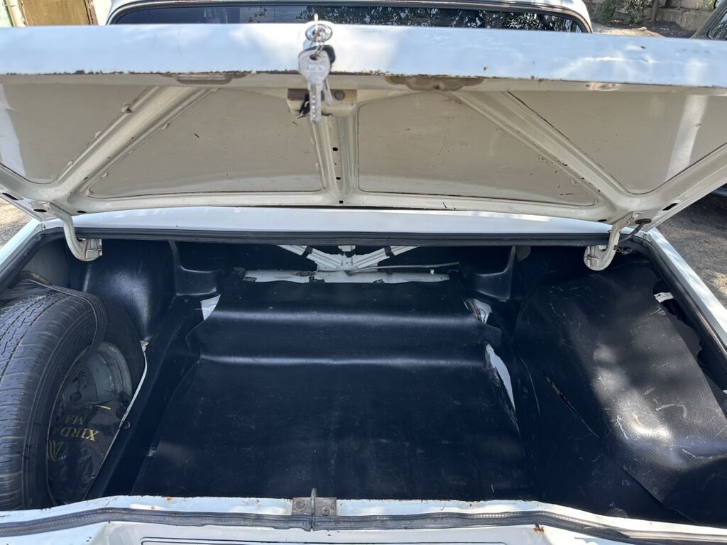 VAZ 2107 sedan – klassik ağ rəng, 4 qapı, arxa ötürücülü. Ili 2005 — Avto, Xırdalan (9)