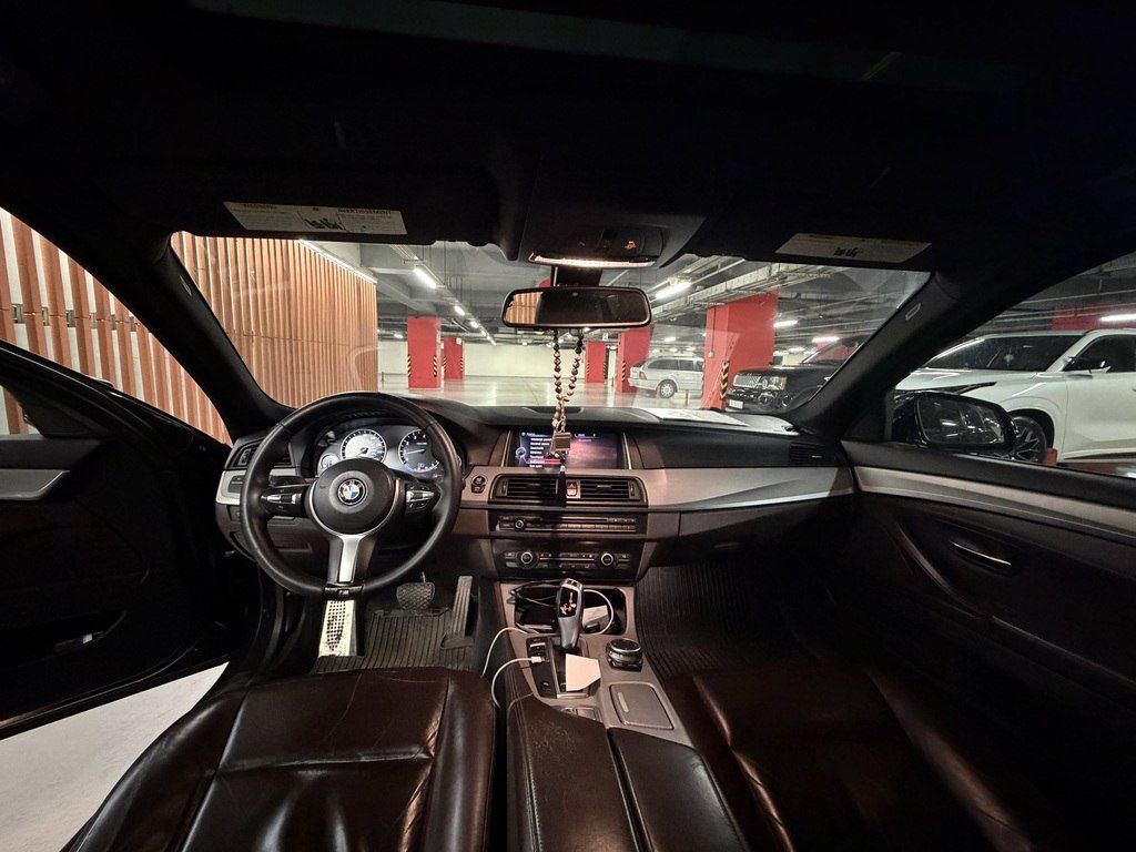 BMW 528, 2.0 L, 2014 il, 205 000 km — Avtomobillər, Gəncə (9)