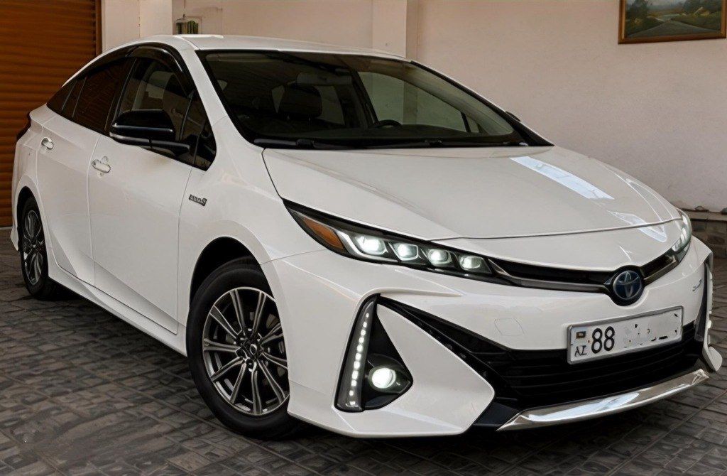 Toyota Prius Prime, 1.8 L, 8.8 kWh, 2018 il, 98 000 km — Avtomobillər, Quba (6)
