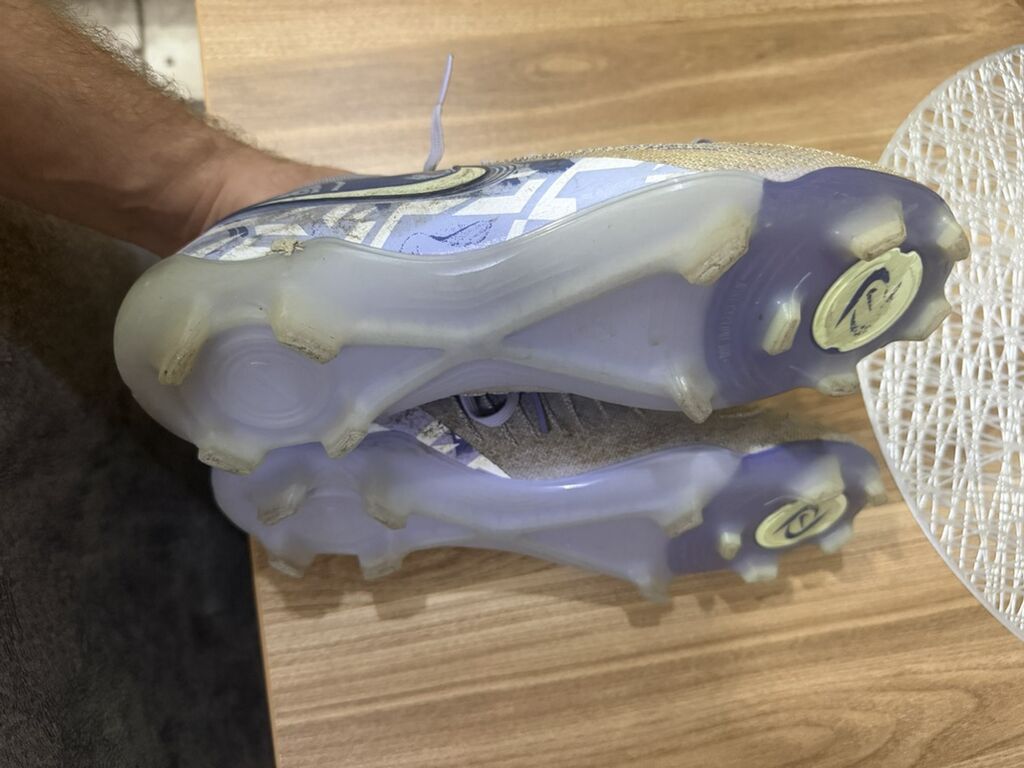 Butslar Nike, Ölçü: 40, Yeni — İdman və istirahət, Bakı (2)
