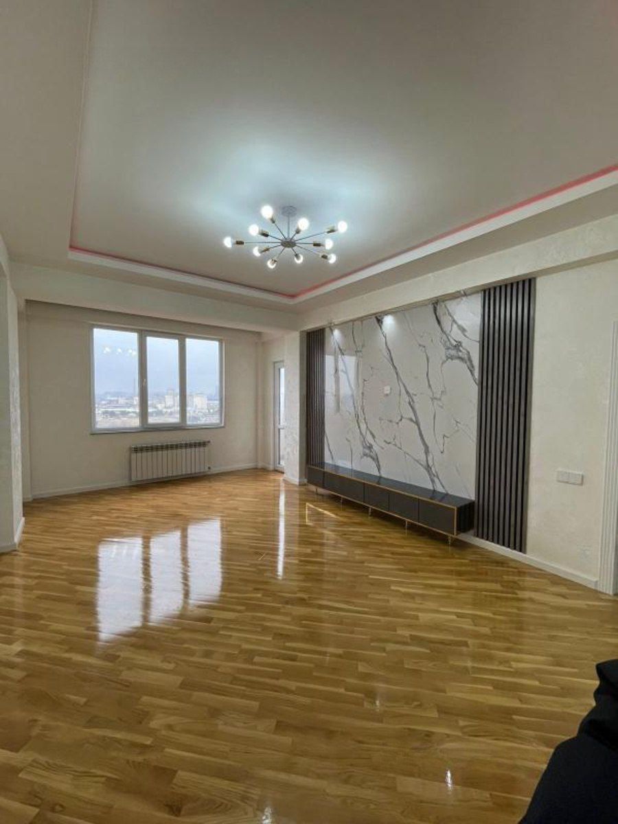Satılır 3 otaqlı yeni tikili 100 m² — Mənzil, Bakı (2)