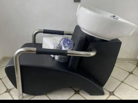 Təzə karopkada saç moykası 280 manat bu Moykada dır ancaq işlənməyib