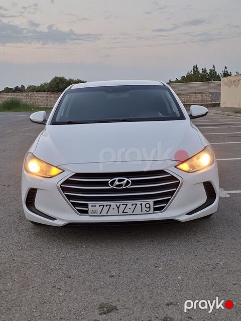Hyundai Elantra, 2.0 L, 2018 il, 352 792 km