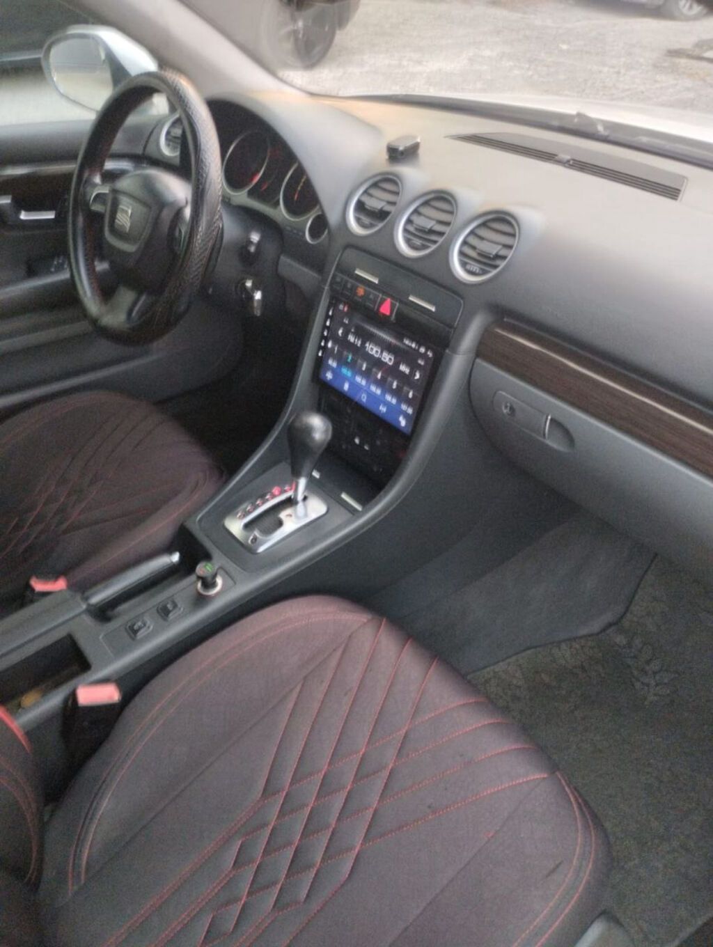 Seat : 2 l | 2012 il 303000 km Sedan — Avtomobillər, Bakı (4)