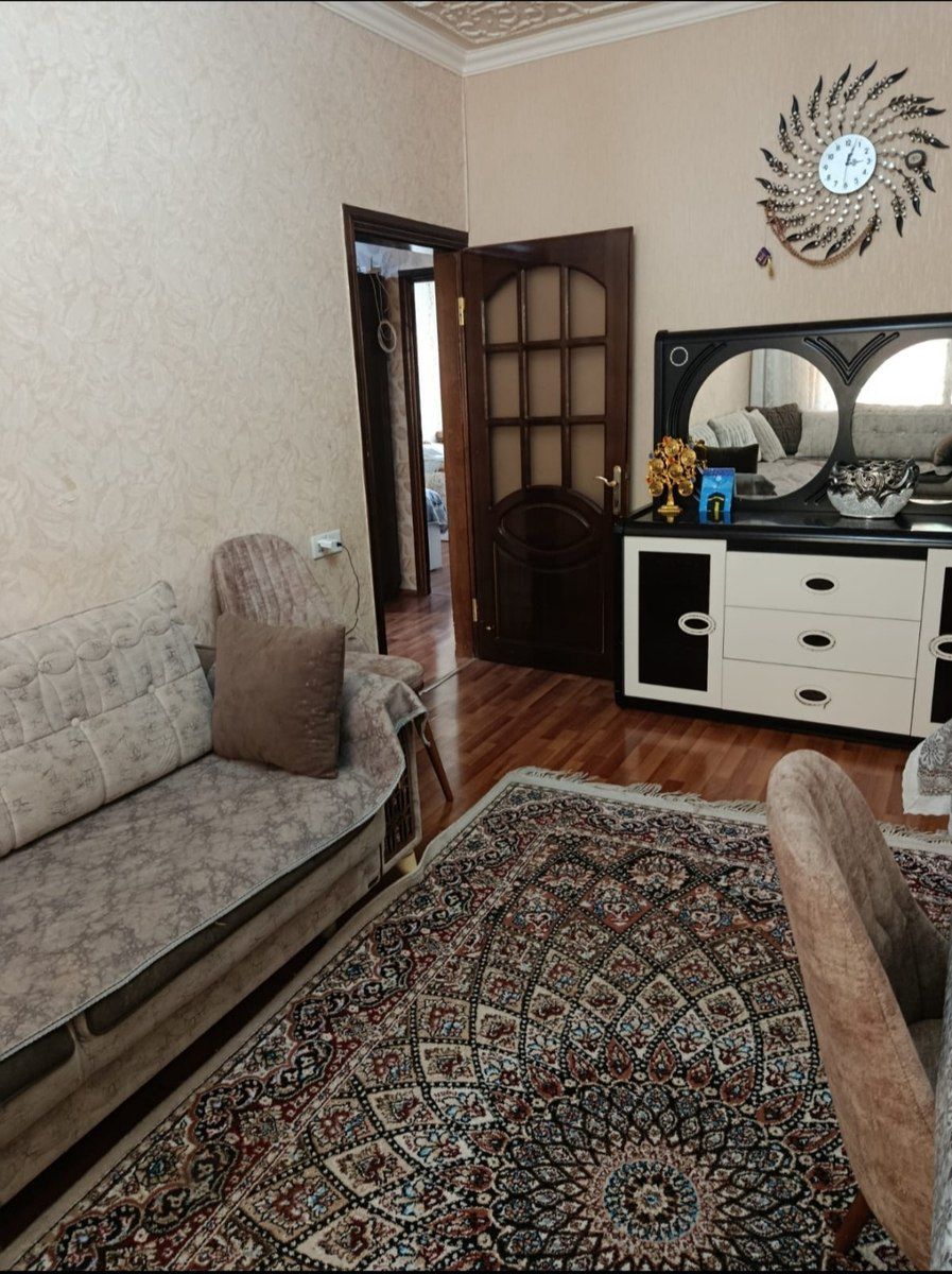 Satılır 2 otaqlı köhnə tikili 47 m² — Mənzil, Bakı (2)