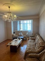 Satılır 3 otaqlı köhnə tikili 90 m² — Real estate