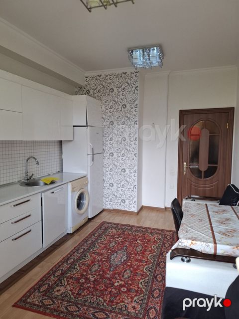 İcarəyə verilir 2 otaqlı yeni tikili 60 m²