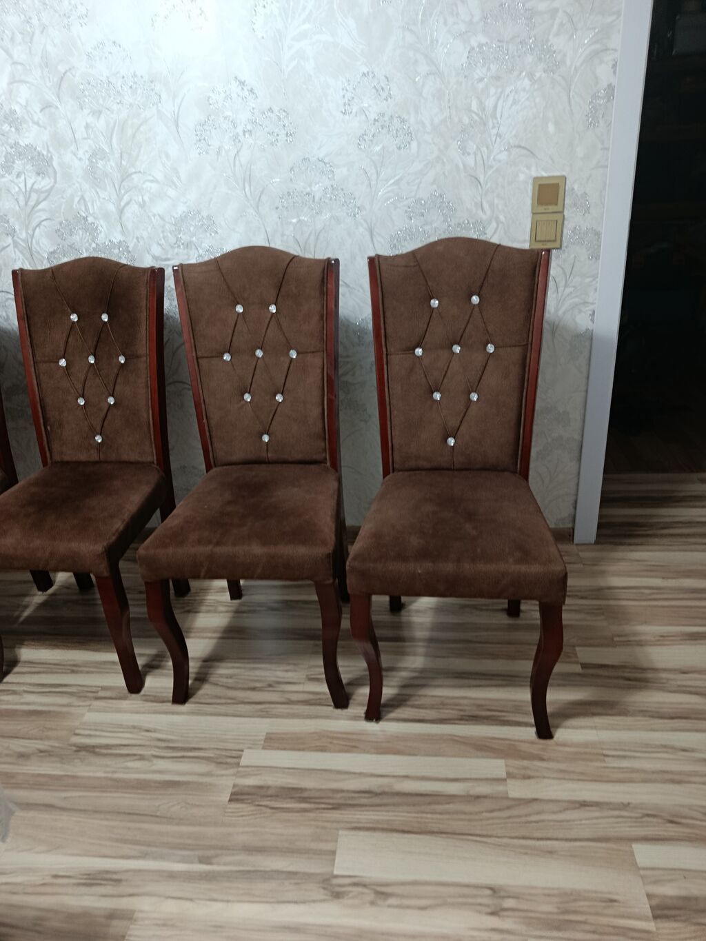 Yemək otağı üçün klassik üslubda yumşaq stullar dəsti. - Material — Stullar, Sumqayıt (4)