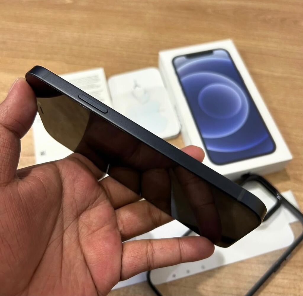 IPhone 12, 128 GB, Qara, Zəmanət, Simsiz şarj, Face ID — Apple iPhone, Digah (3)