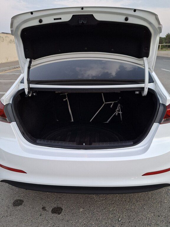 Hyundai Elantra, 2.0 L, 2018 il, 352 792 km — Avtomobillər, Bakı (11)