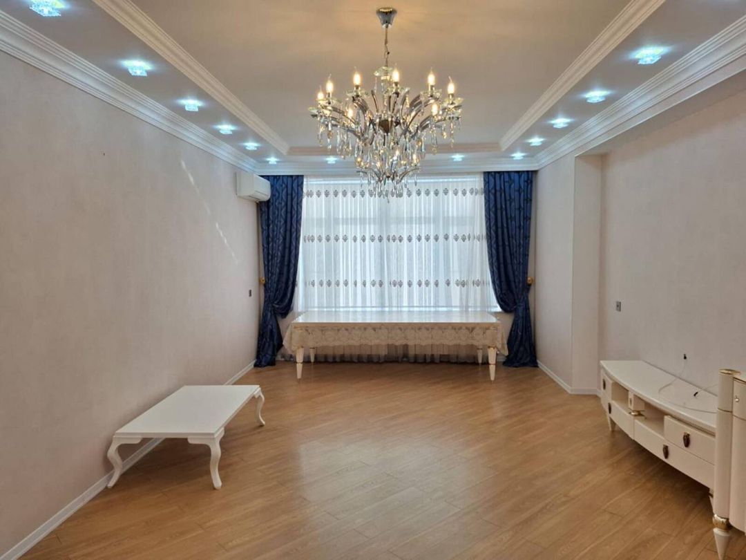 Satılır 3 otaqlı yeni tikili 140 m² — Mənzil, Bakı (4)