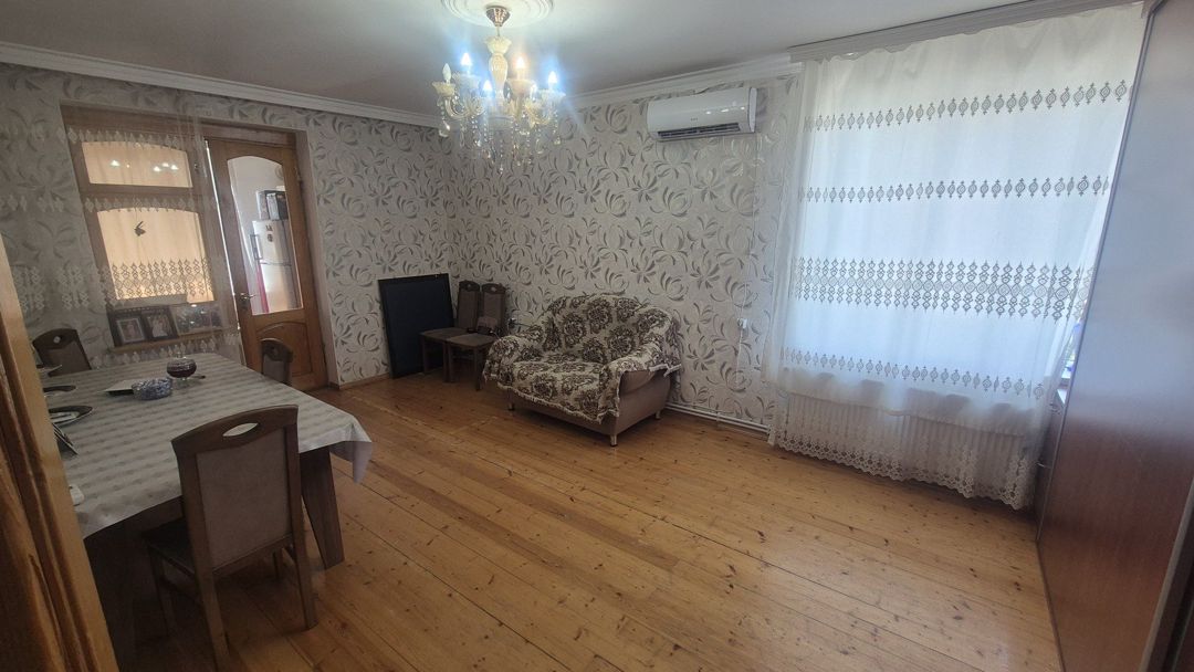 Satılır 2 otaqlı köhnə tikili 44 m² — Mənzil, Bakı (3)