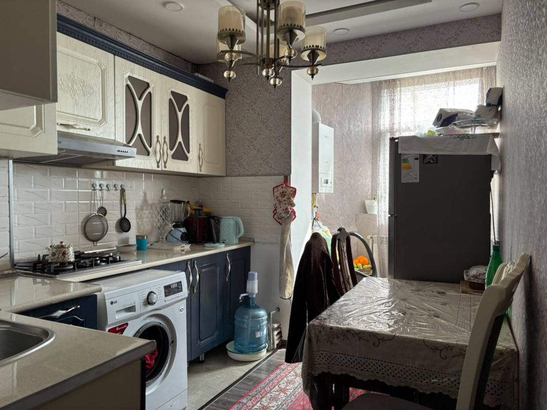 Satılır 2 otaqlı köhnə tikili 61 m² — Mənzil, Bakı (3)