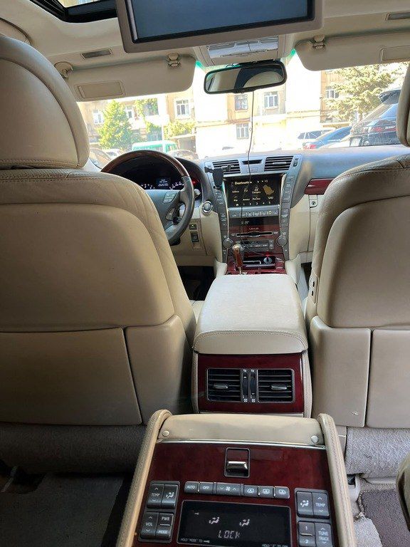 Lexus LS 460, 4.6 L, 2008 il, 290 000 km — Avtomobillər, Bakı (10)