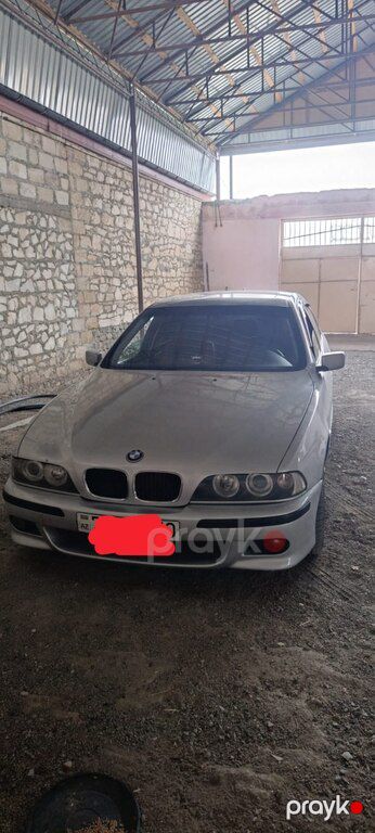 BMW 523, 2.5 L, 1996 il, 850 000 km