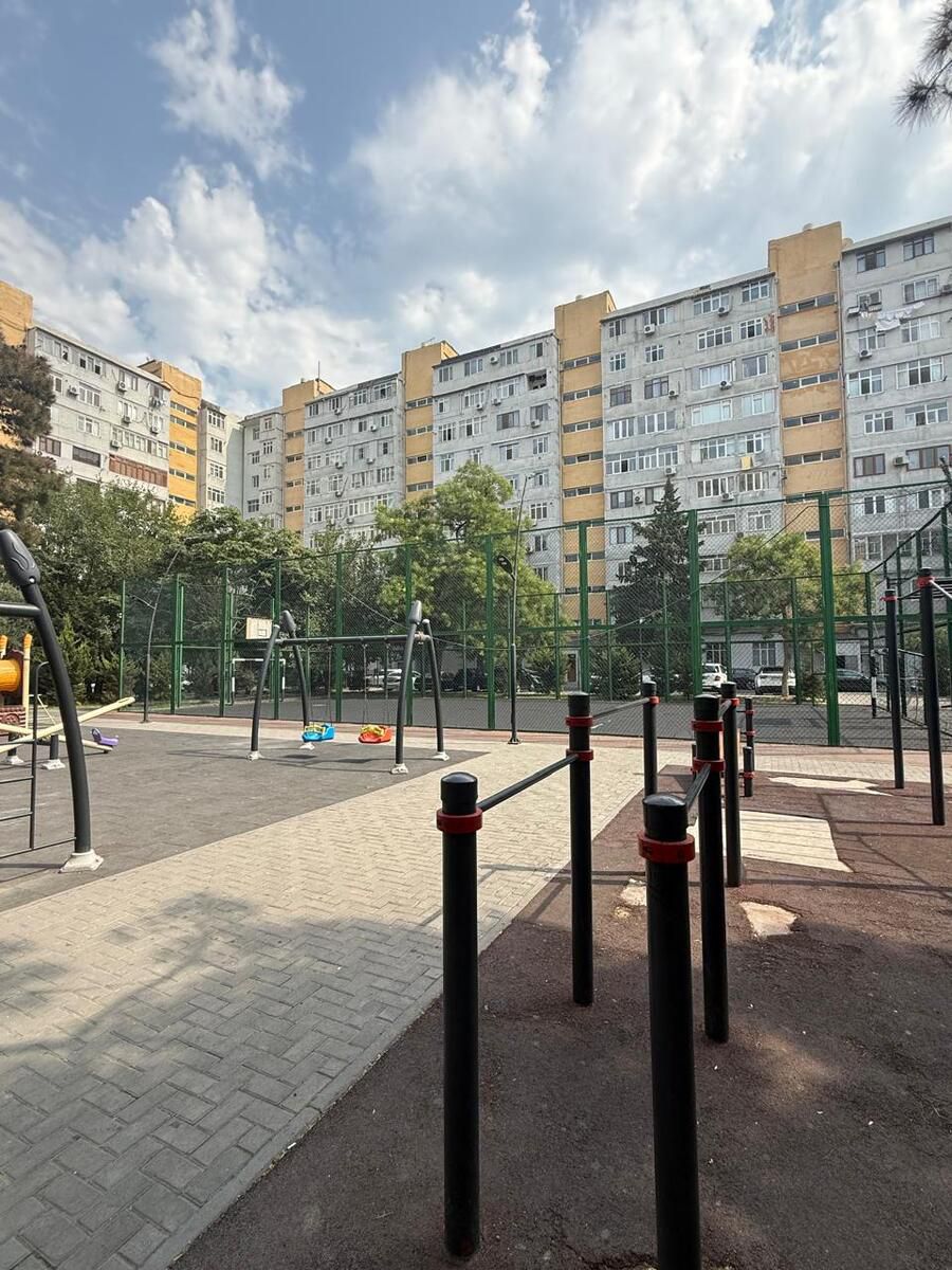 Satılır 2 otaqlı köhnə tikili 67 m² — Mənzil, Bakı (2)