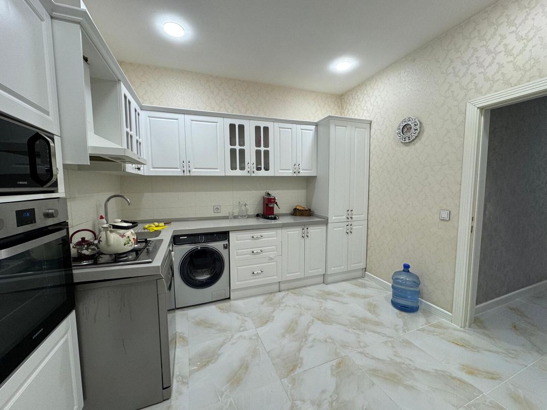 Satılır 4 otaqlı yeni tikili 132 m² — Mənzil, Bakı (4)