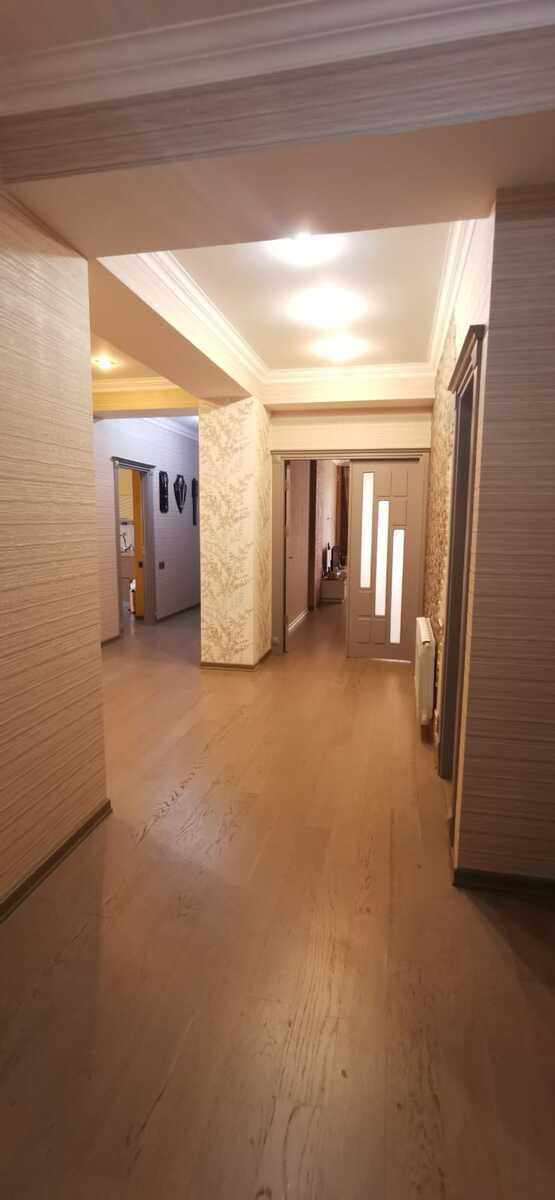 Satılır 4 otaqlı yeni tikili 170 m² — Mənzil, Bakı (6)
