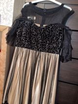 Ziyafət donu, Midi — Личные вещи