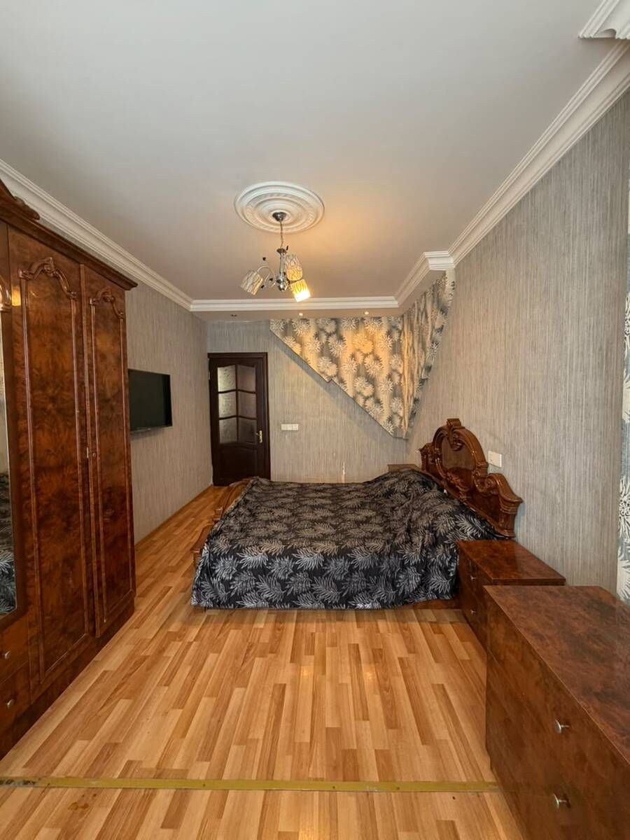 Satılır 5 otaqlı köhnə tikili 120 m² — Mənzil, Bakı (4)