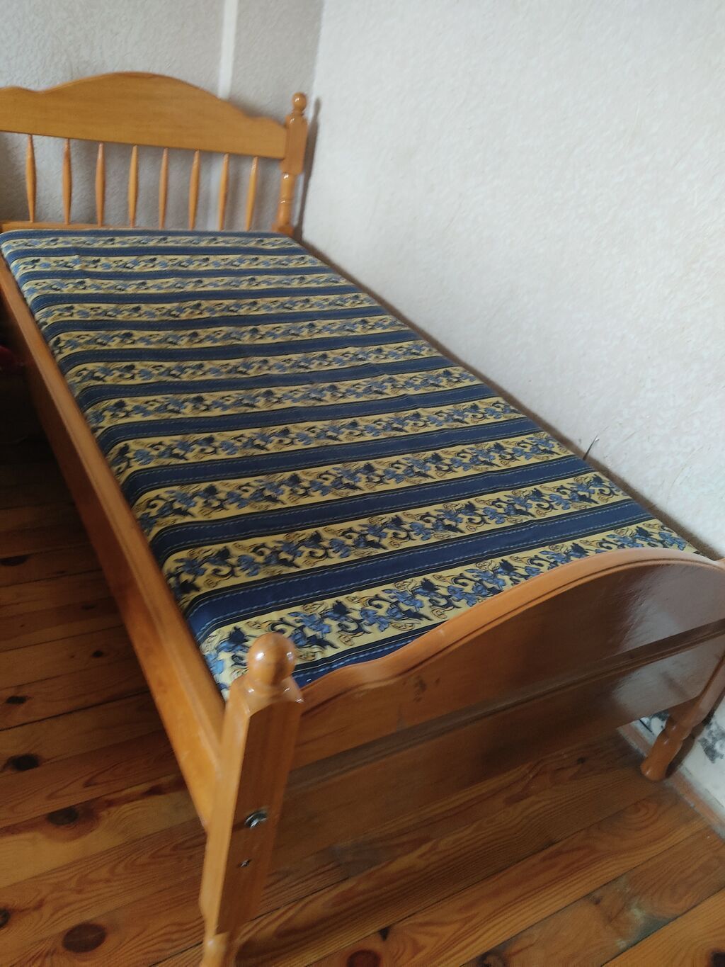 İşlənmiş, Təknəfərlik çarpayı, Bazasız, Matras ilə, Siyirməsiz — Mebel, Bakı (2)