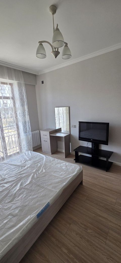İcarəyə verilir 1 otaqlı yeni tikili 55 m²